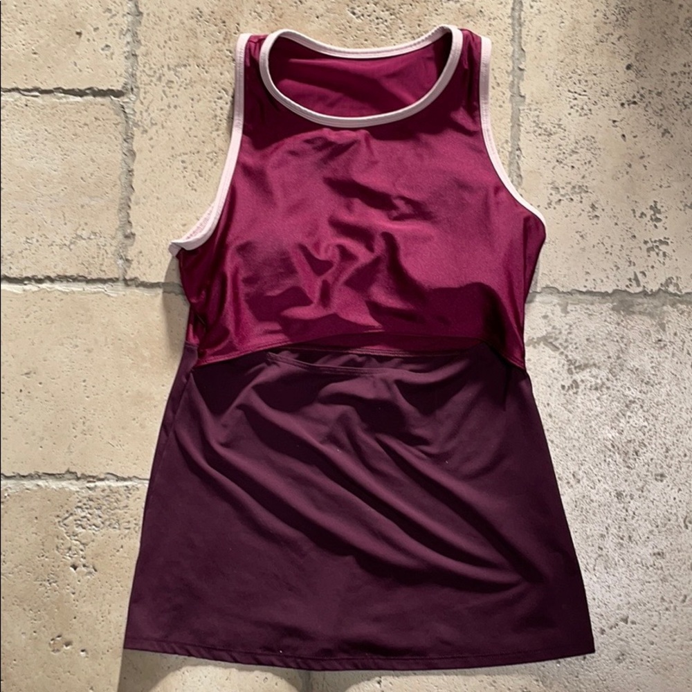 Fabletics Workout Bundle - Picture 3 of 6